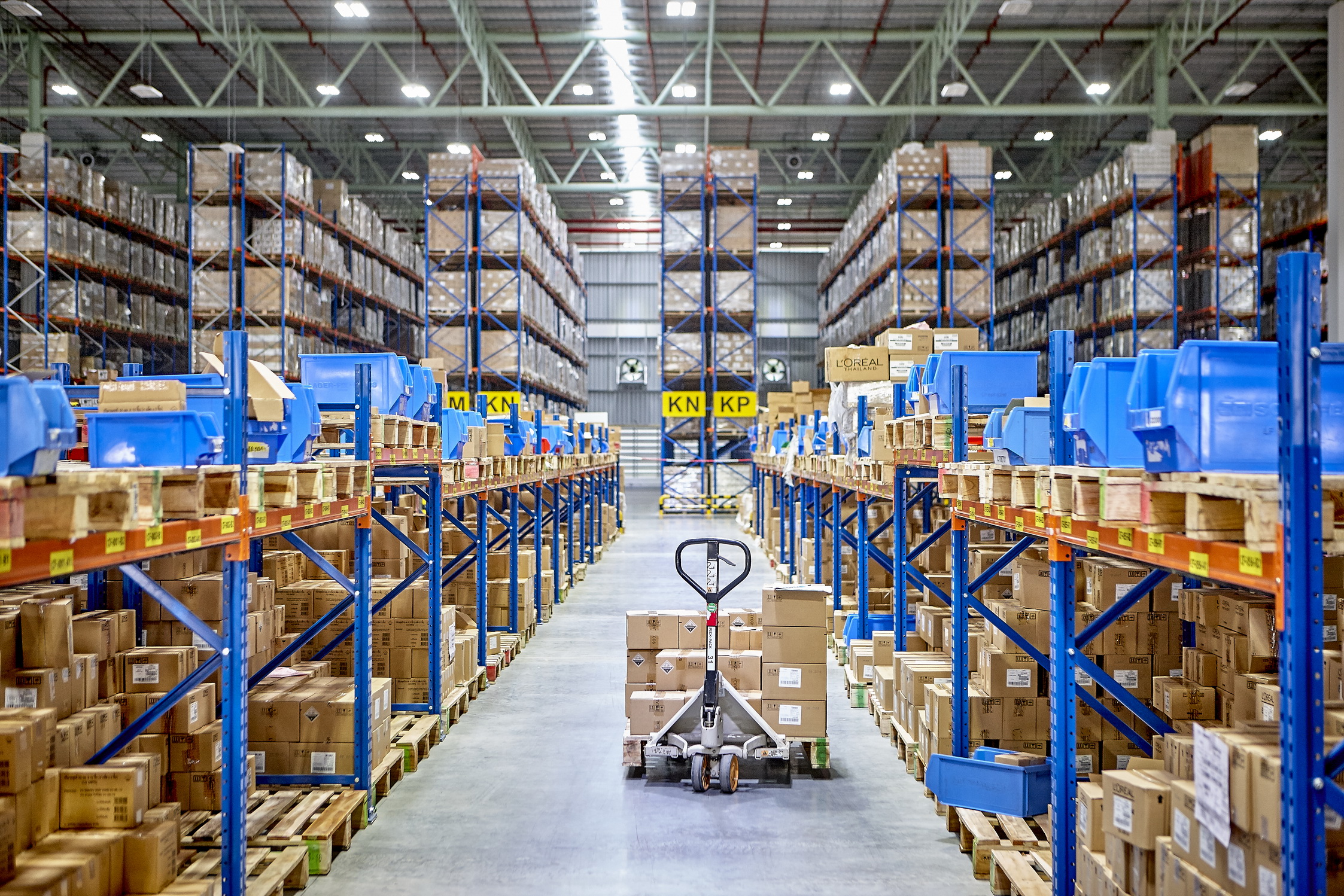 L'Oreal Thailand's Green Distribution Center (4)