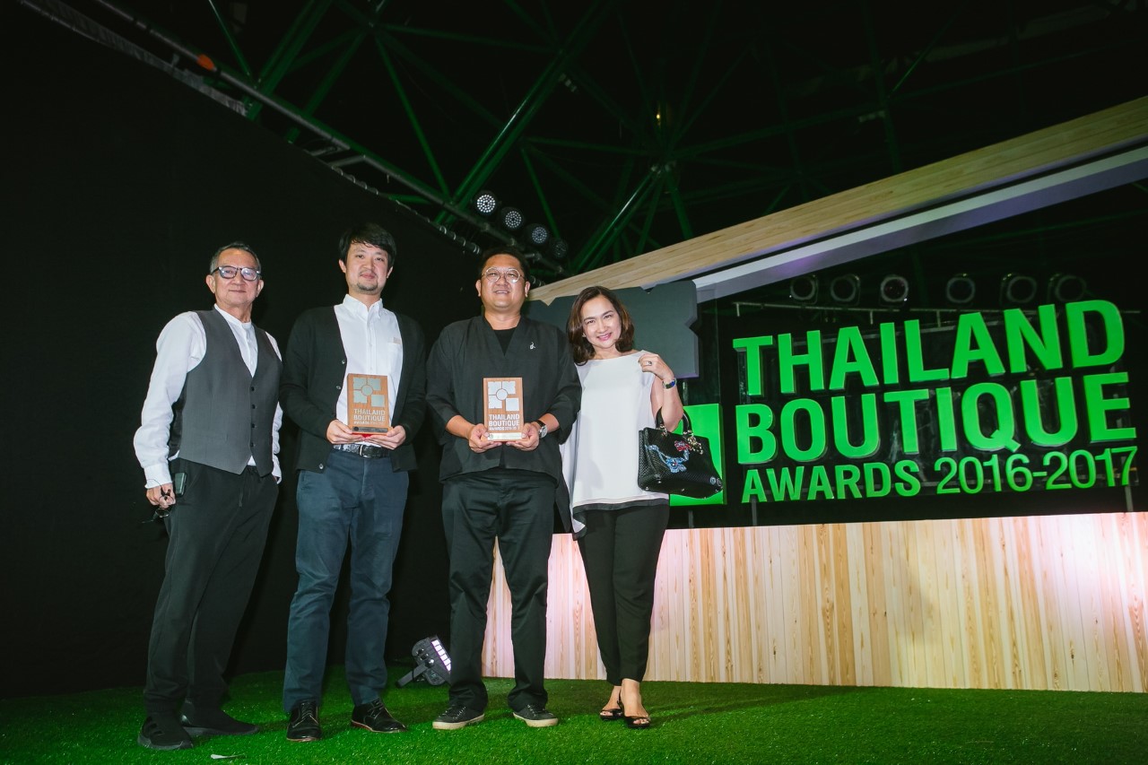 ผู้ได้รับรางวัลจากโรงแรมหน้าผา เขาใหญ่ และมารดาดี เฮอริเทจ ริเวอร์ วิลเลจ เชียงใหม่