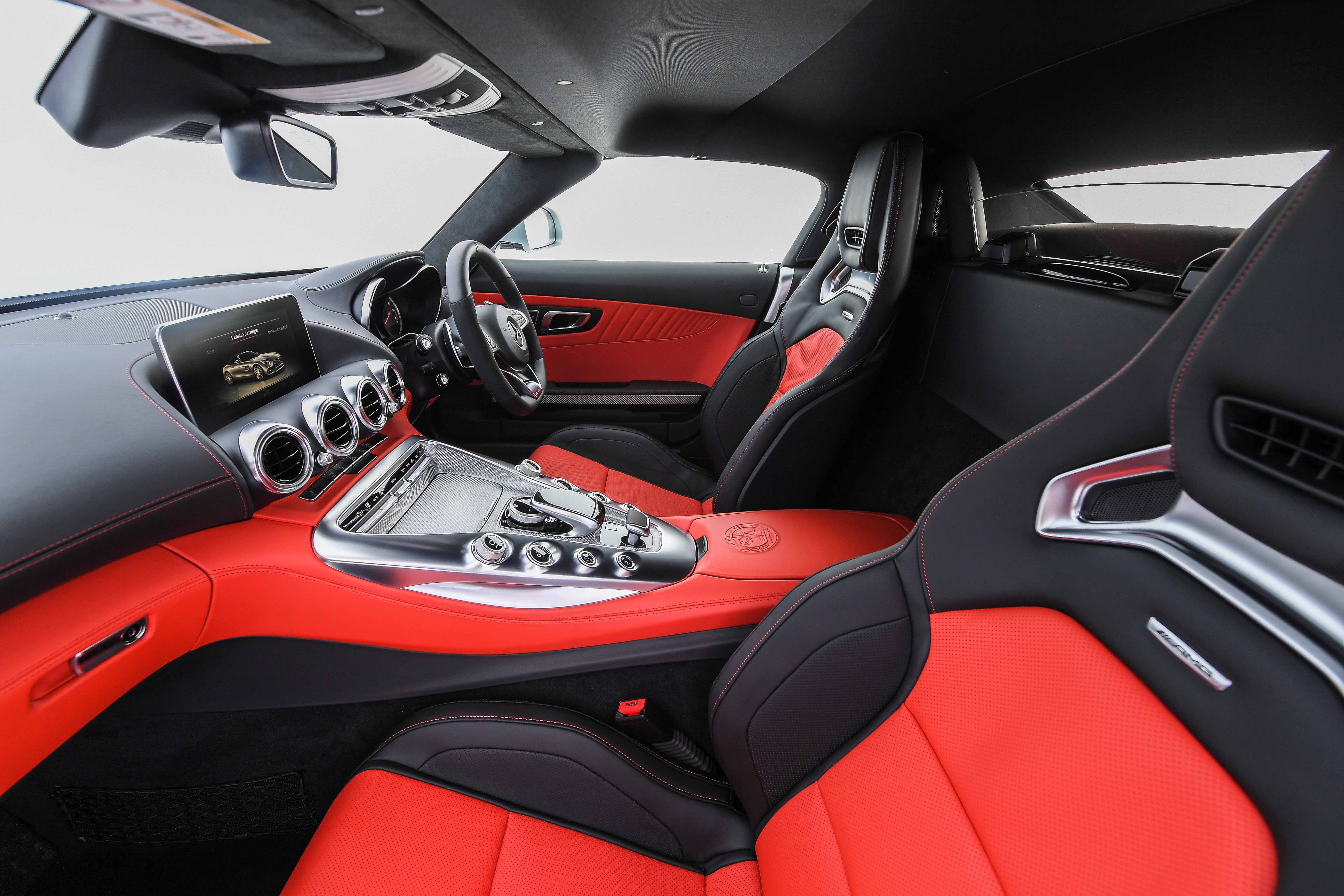 Mercedes-AMG GT C_Interior (1)