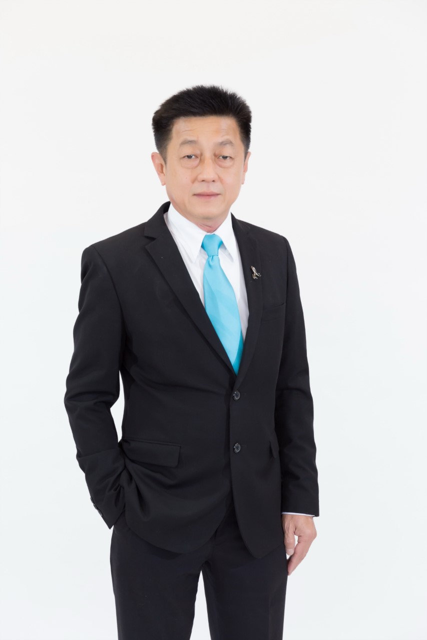 คุณสมชัย อาภรณ์ศิริพงษ์  รองกรรมการผู้จัดการ บมจ.ไทยสมุทรประกันชีวิต