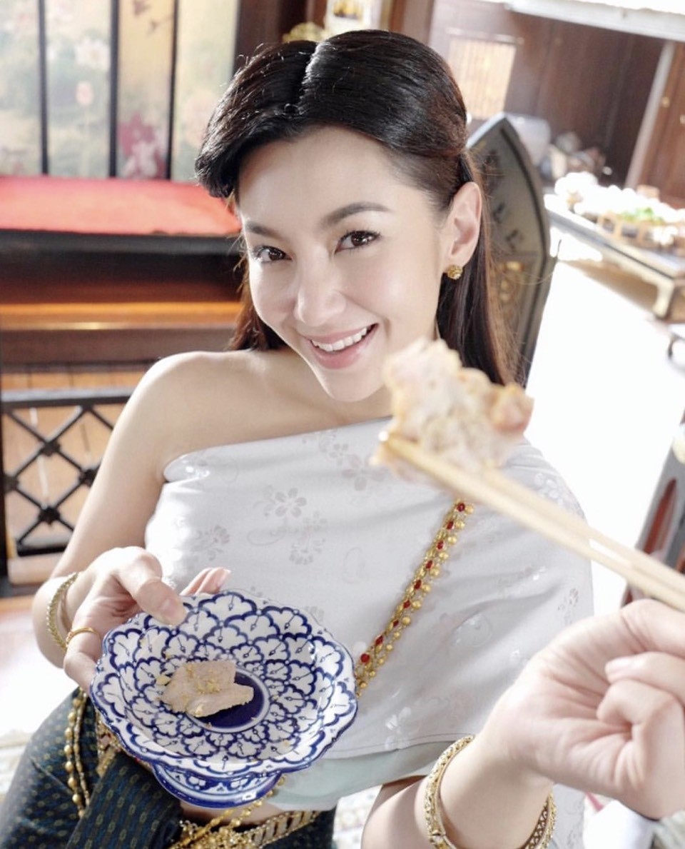 Pic_ AIS Presenter เบลล่า ราณี