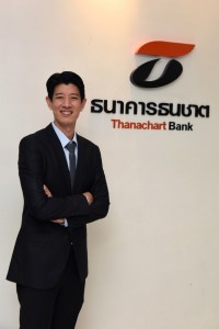 คุณคมชลัช พิถีพรหม ผู้อำนวยการอาวุโส ธนาคารธนชาต