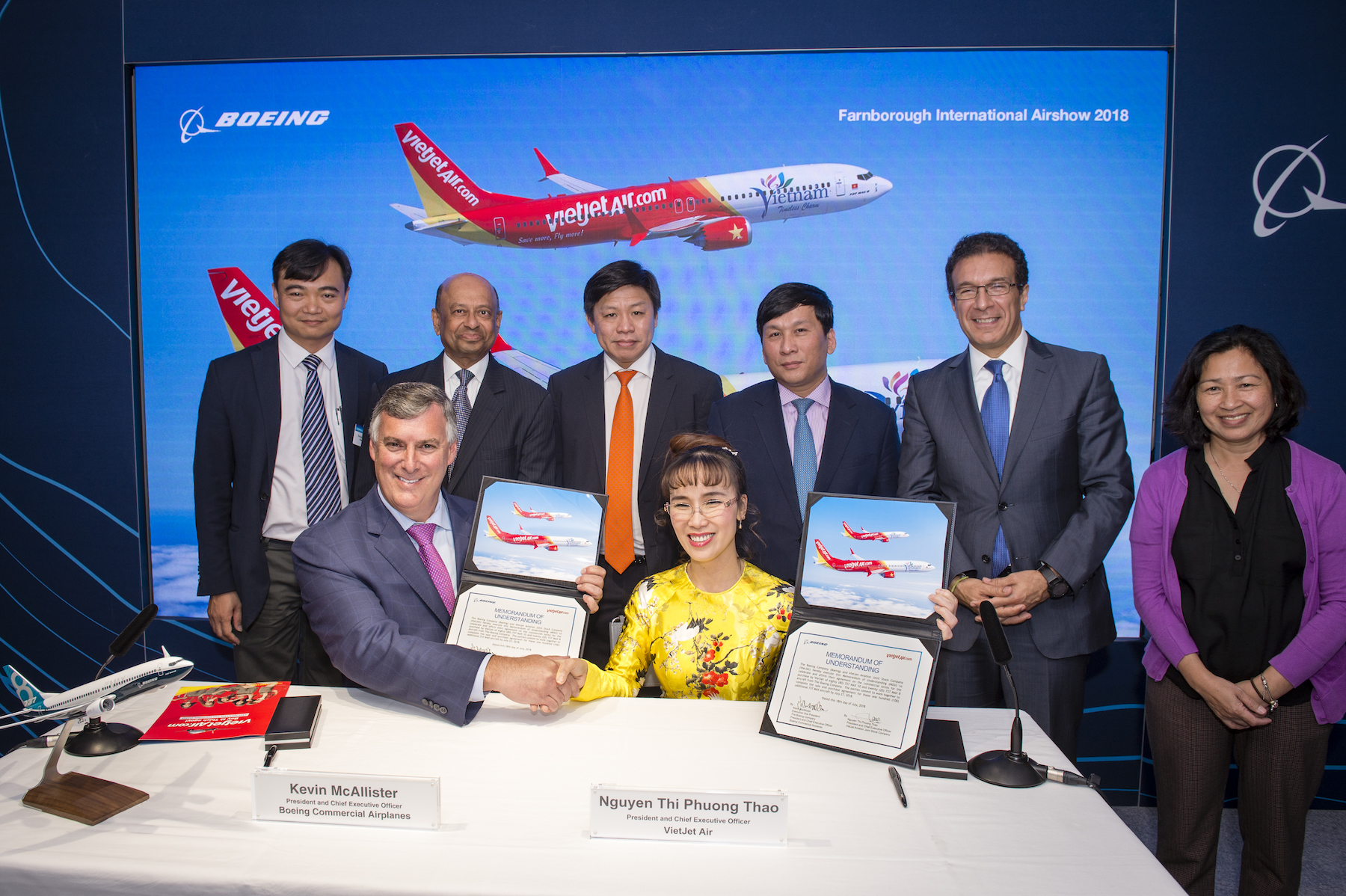 Vietjet and Boeing ink deal for 150 new aircraft _02