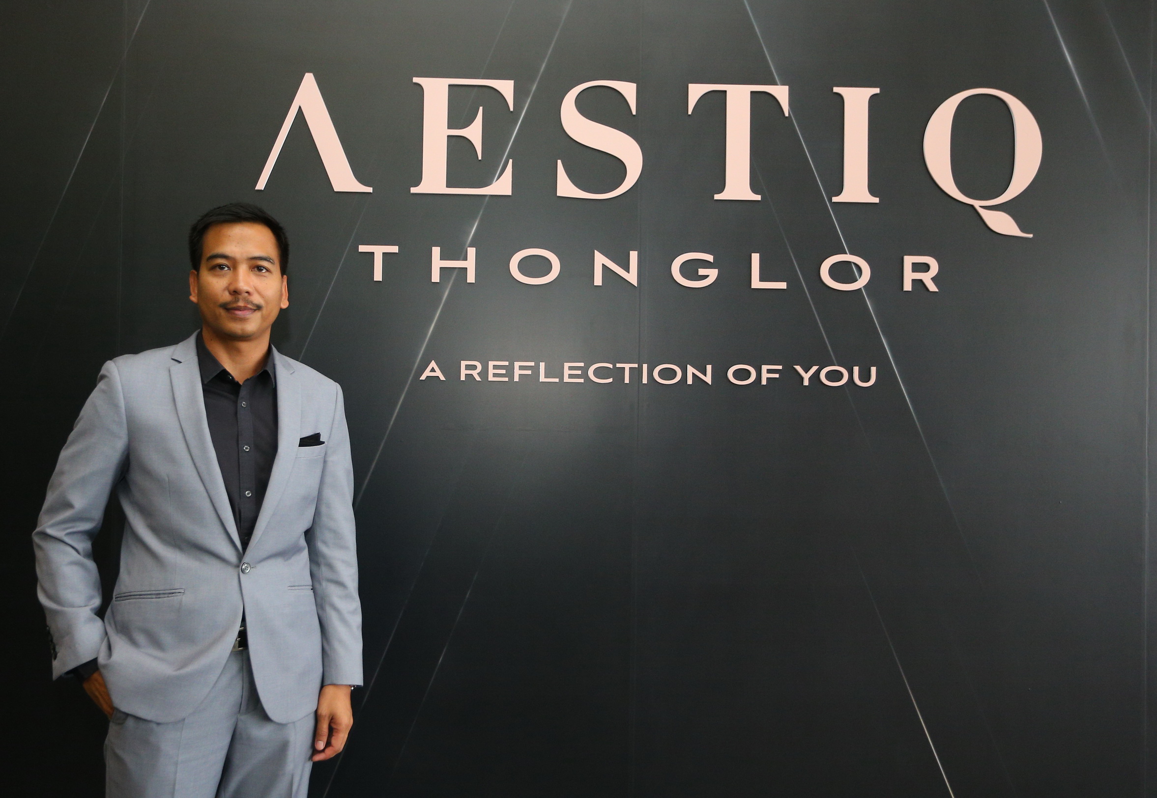 คุณณัฏฐพร กลั่นเรืองแสง_re