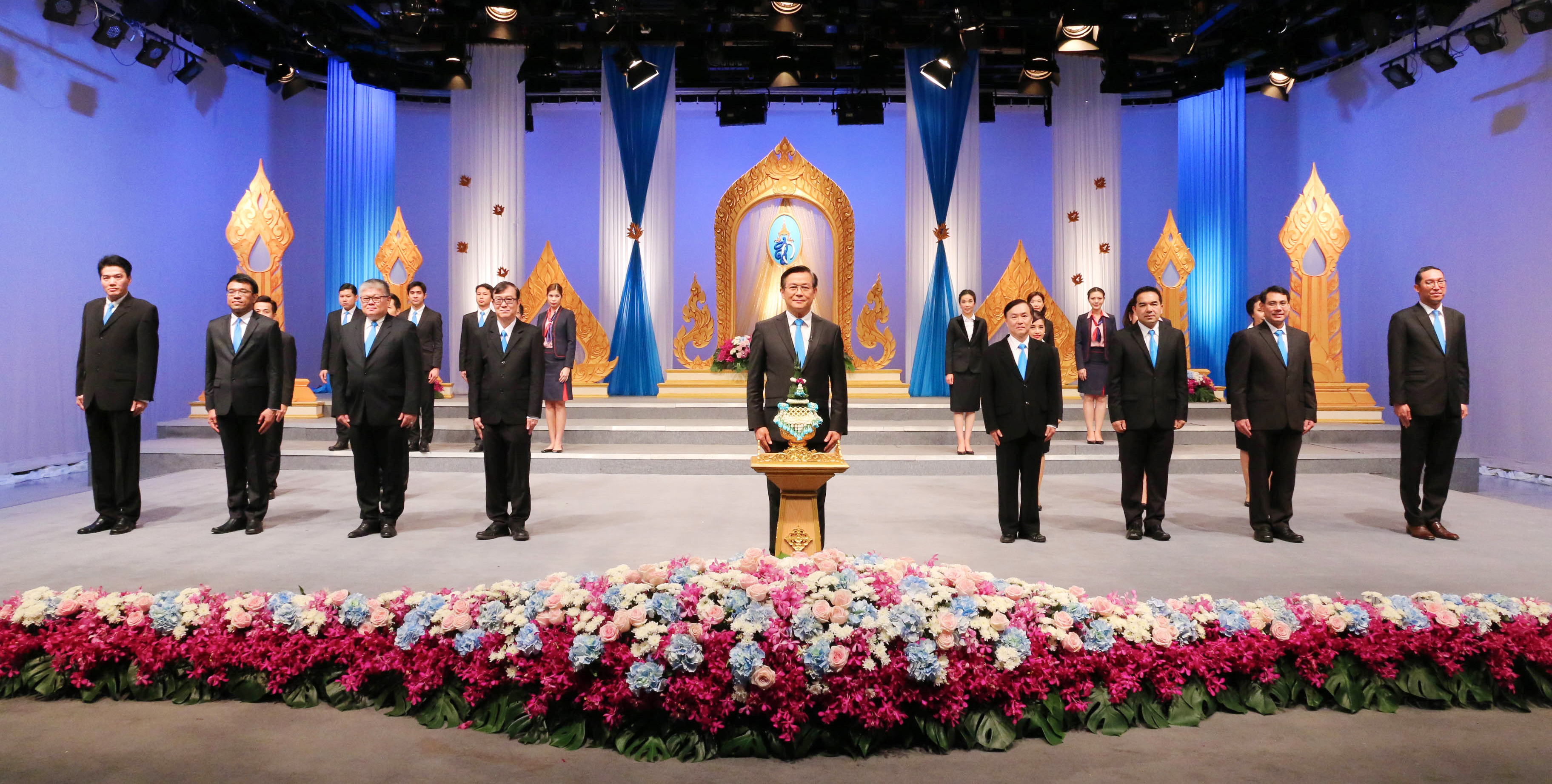 พระราชินี_ช่อง5